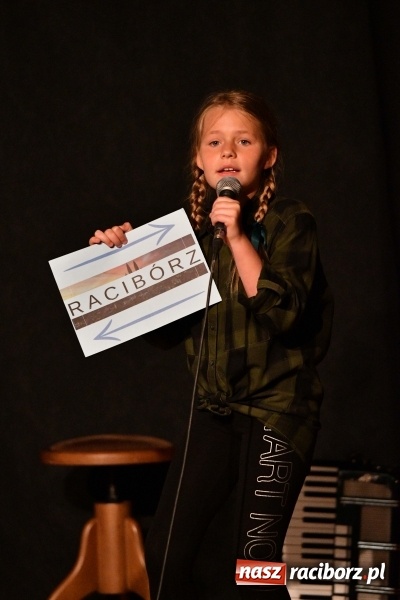 Zdjęcie w galerii na portalu naszraciborz.pl: Koncert z okazji Dnia Matki na Zamku Piastowskim wiadomości z regionu