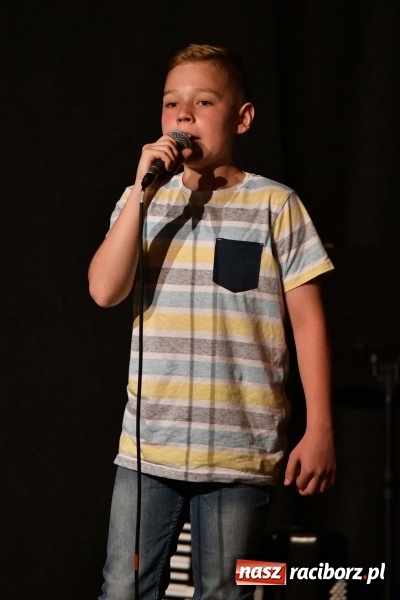 Zdjęcie w galerii na portalu naszraciborz.pl: Koncert z okazji Dnia Matki na Zamku Piastowskim wiadomości z regionu