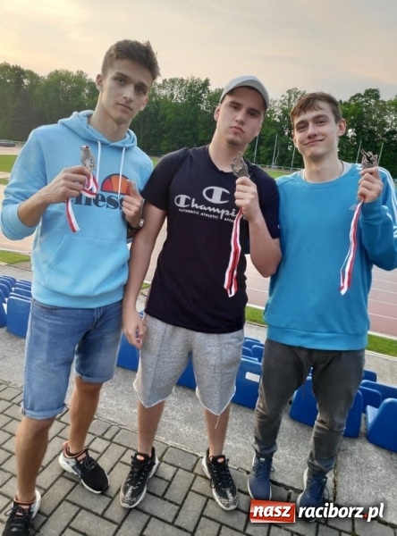 Zdjęcie w galerii na portalu naszraciborz.pl: 15 medali Mistrzostw Śląska dla raciborskich lekkoatletów wiadomości z regionu