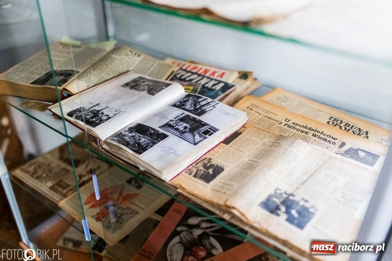 Zdjęcie w galerii na portalu naszraciborz.pl: W niedzielę zwiedzanie krzanowickiej izby regionalnej  wiadomości z regionu