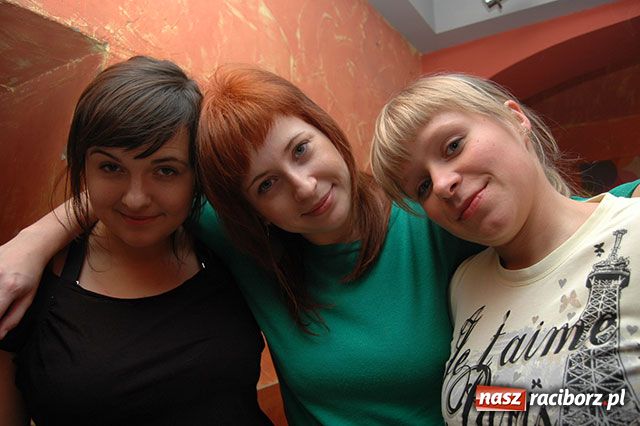 Zdjęcie w galerii na portalu naszraciborz.pl: Studenckie szalone wieczory wiadomości z regionu