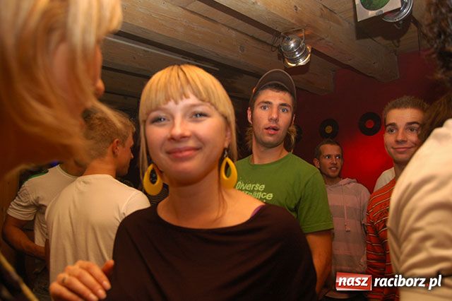 Zdjęcie w galerii na portalu naszraciborz.pl: Studenckie szalone wieczory wiadomości z regionu