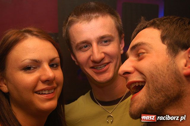 Zdjęcie w galerii na portalu naszraciborz.pl: Studenckie szalone wieczory wiadomości z regionu