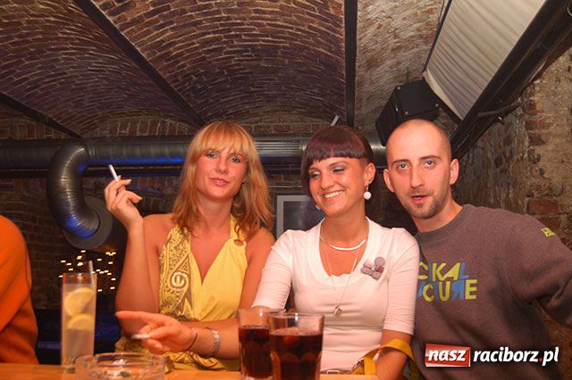 Zdjęcie w galerii na portalu naszraciborz.pl: Studenckie szalone wieczory wiadomości z regionu