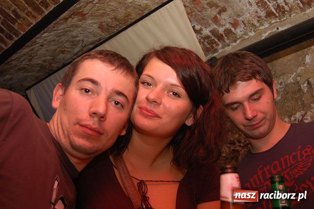 Zdjęcie w galerii na portalu naszraciborz.pl: Studenckie szalone wieczory wiadomości z regionu