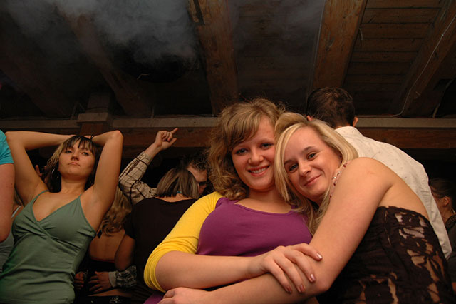 Zdjęcie w galerii na portalu naszraciborz.pl: Studenckie szalone wieczory wiadomości z regionu