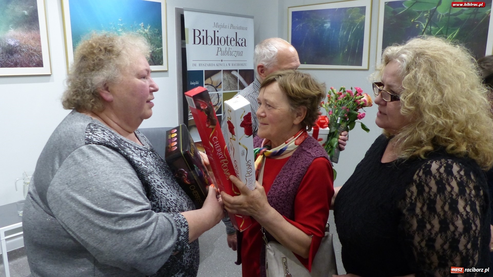 Zdjęcie w galerii na portalu naszraciborz.pl: Grażyna Drobek-Bukowska. Jubileusz 20-lecia wydawania książek  wiadomości z regionu