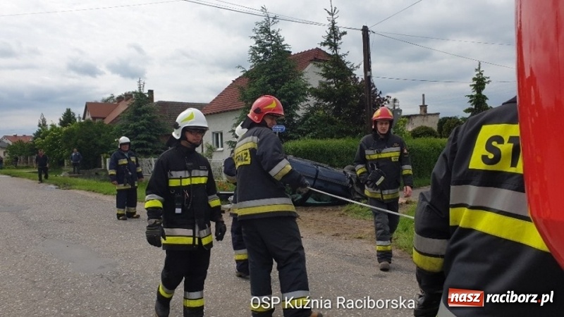 Zdjęcie w galerii na portalu naszraciborz.pl: Kierowca volvo przeszarżował w Turzu  wiadomości z regionu