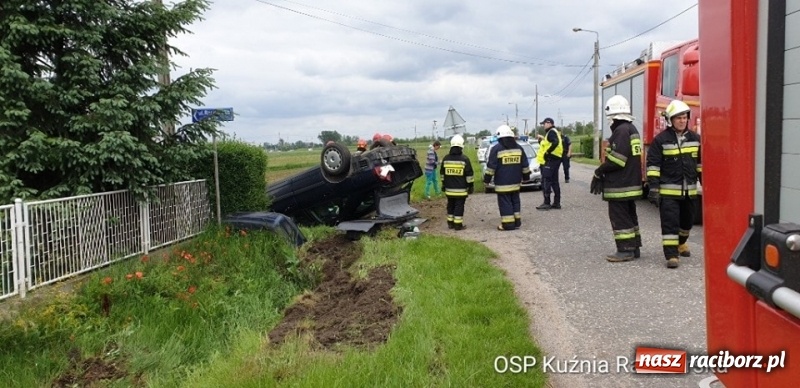 Zdjęcie w galerii na portalu naszraciborz.pl: Kierowca volvo przeszarżował w Turzu  wiadomości z regionu