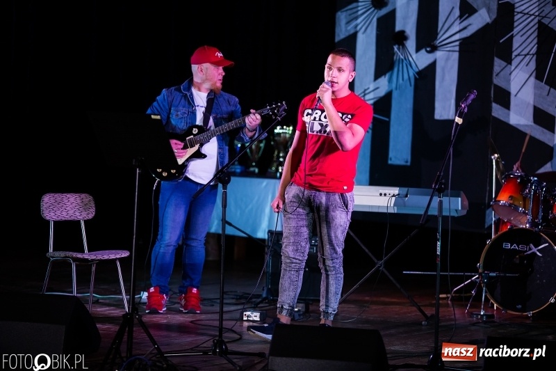 Zdjęcie w galerii na portalu naszraciborz.pl: Złote Kowadło dla MOW z Kamionka Wielkiego wiadomości z regionu