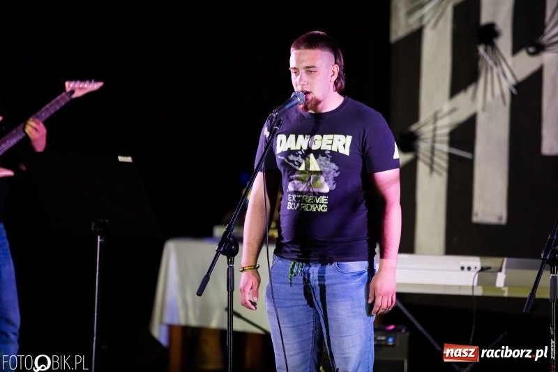 Zdjęcie w galerii na portalu naszraciborz.pl: Złote Kowadło dla MOW z Kamionka Wielkiego wiadomości z regionu