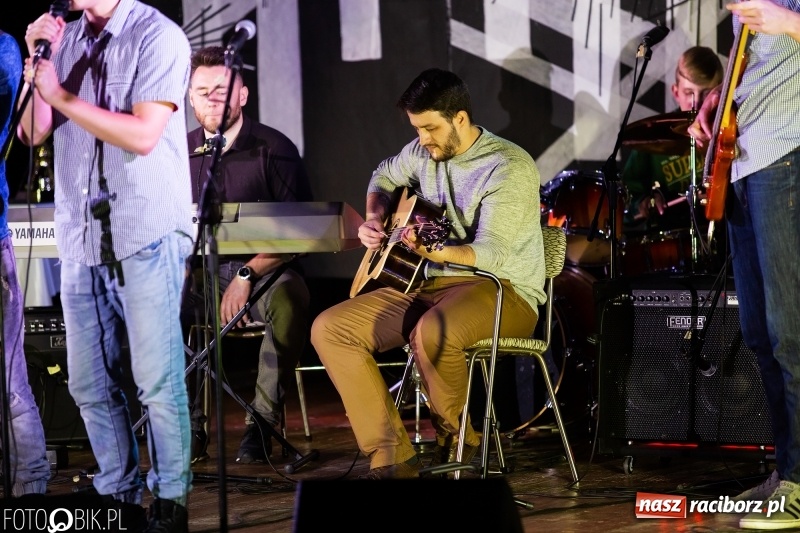 Zdjęcie w galerii na portalu naszraciborz.pl: Złote Kowadło dla MOW z Kamionka Wielkiego wiadomości z regionu