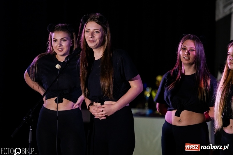 Zdjęcie w galerii na portalu naszraciborz.pl: Złote Kowadło dla MOW z Kamionka Wielkiego wiadomości z regionu