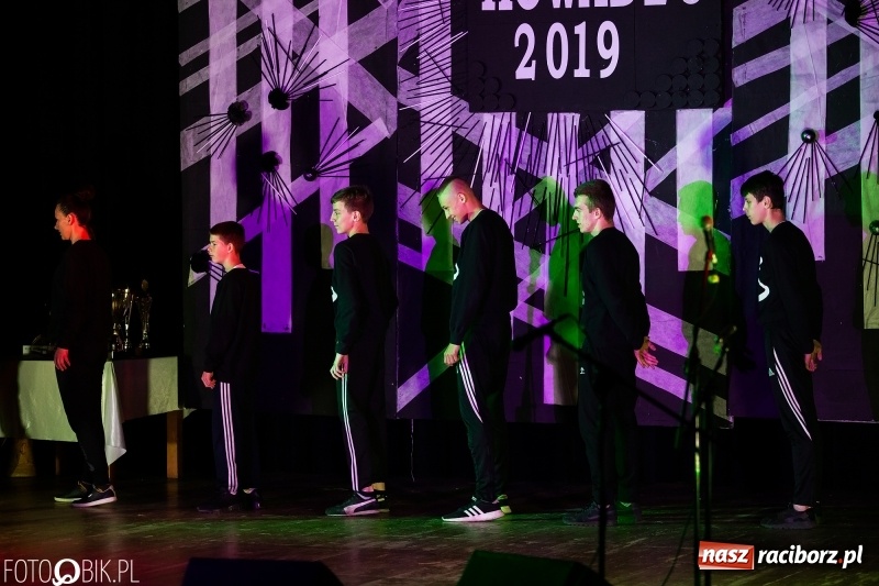 Zdjęcie w galerii na portalu naszraciborz.pl: Złote Kowadło dla MOW z Kamionka Wielkiego wiadomości z regionu