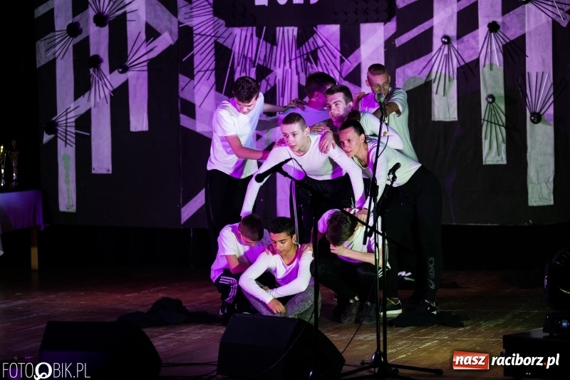 Zdjęcie w galerii na portalu naszraciborz.pl: Złote Kowadło dla MOW z Kamionka Wielkiego wiadomości z regionu