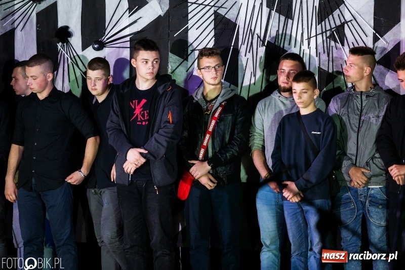 Zdjęcie w galerii na portalu naszraciborz.pl: Złote Kowadło dla MOW z Kamionka Wielkiego wiadomości z regionu