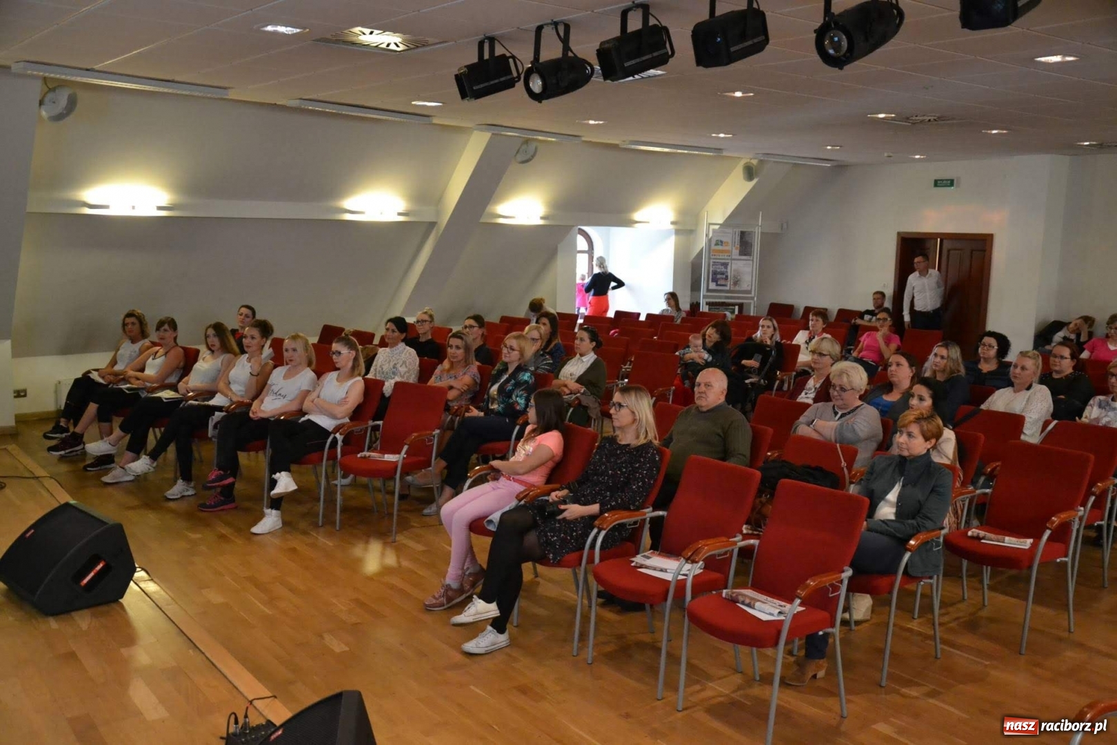 Zdjęcie w galerii na portalu naszraciborz.pl: Od inżyniera do osobistej stylistki. Kobieta z pasją za nami wiadomości z regionu