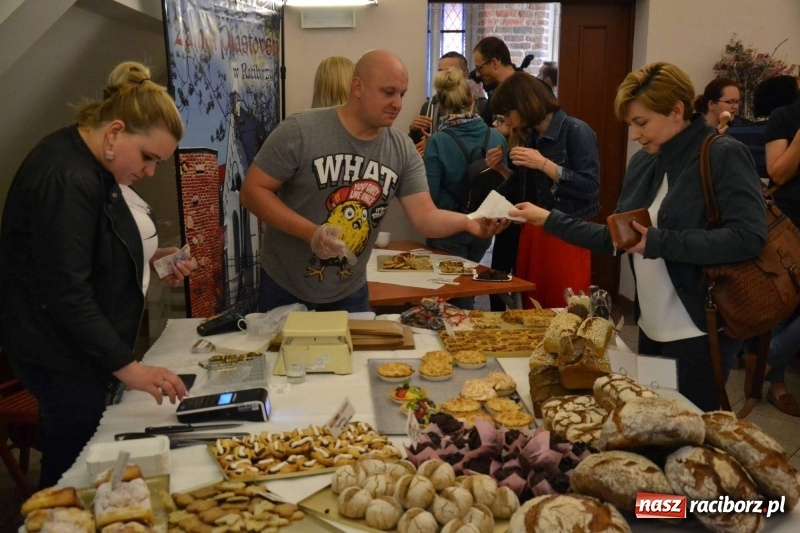 Zdjęcie w galerii na portalu naszraciborz.pl: Od inżyniera do osobistej stylistki. Kobieta z pasją za nami wiadomości z regionu