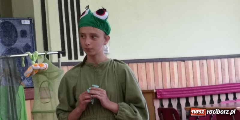 Zdjęcie w galerii na portalu naszraciborz.pl: Dzień Matki w Borucinie z teatrem i tańcem wiadomości z regionu