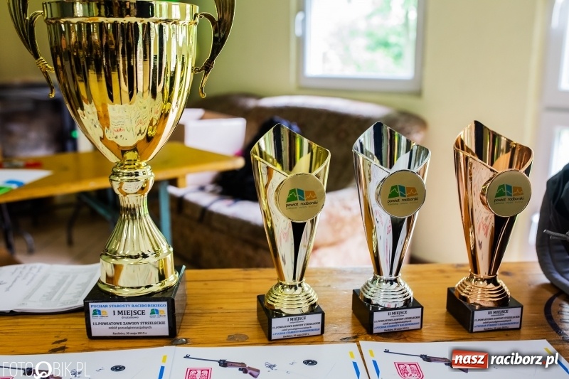 Zdjęcie w galerii na portalu naszraciborz.pl: Powiatowe Zawody Strzeleckie dla młodzieży szkół ponadgimnazjalnych wiadomości z regionu