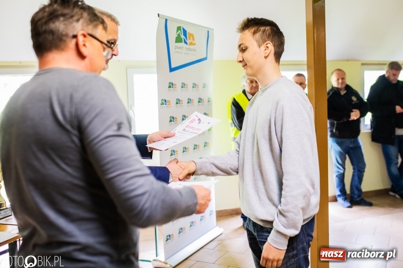 Zdjęcie w galerii na portalu naszraciborz.pl: Powiatowe Zawody Strzeleckie dla młodzieży szkół ponadgimnazjalnych wiadomości z regionu