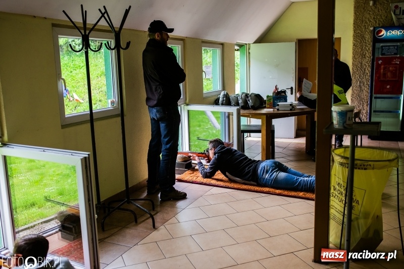 Zdjęcie w galerii na portalu naszraciborz.pl: Powiatowe Zawody Strzeleckie dla młodzieży szkół ponadgimnazjalnych wiadomości z regionu