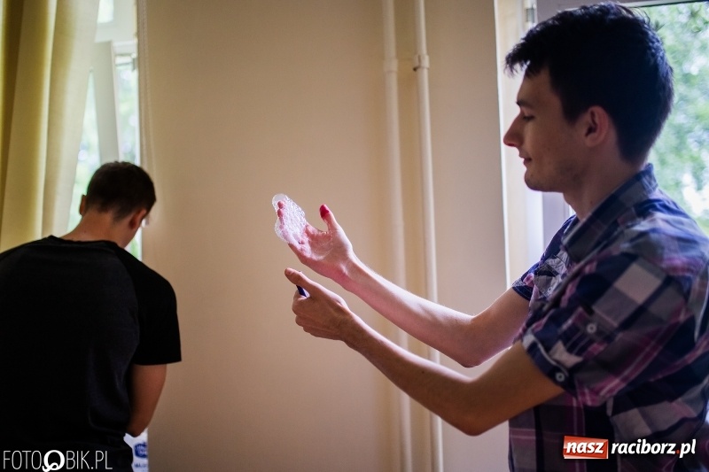 Zdjęcie w galerii na portalu naszraciborz.pl: Fascynujący świat techniki. Dzień Dziecka w PWSZ  wiadomości z regionu