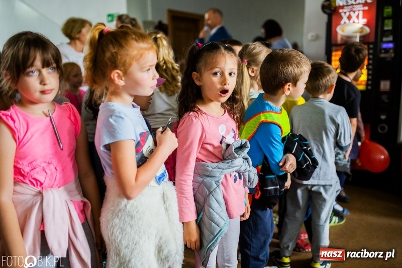 Zdjęcie w galerii na portalu naszraciborz.pl: Fascynujący świat techniki. Dzień Dziecka w PWSZ  wiadomości z regionu