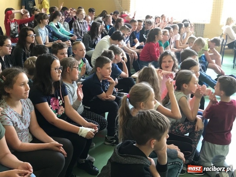 Zdjęcie w galerii na portalu naszraciborz.pl: W rytmach Janis Joplin w Pietrowicach Wielkich  wiadomości z regionu