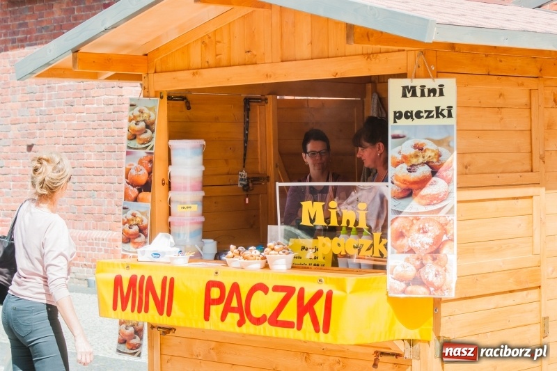 Zdjęcie w galerii na portalu naszraciborz.pl: W Raciborzu rozpoczął się Jarmark św. Marcelego [FOTO] wiadomości z regionu