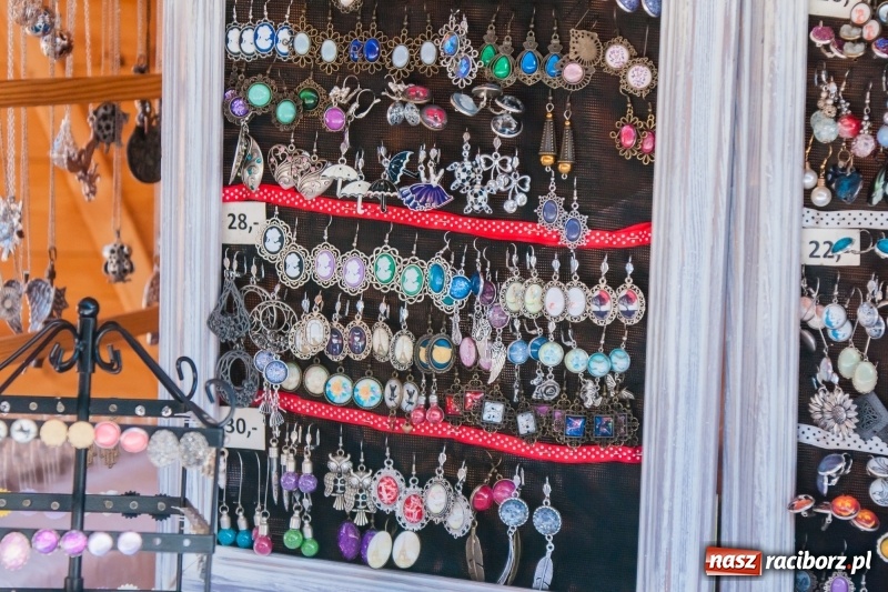 Zdjęcie w galerii na portalu naszraciborz.pl: W Raciborzu rozpoczął się Jarmark św. Marcelego [FOTO] wiadomości z regionu