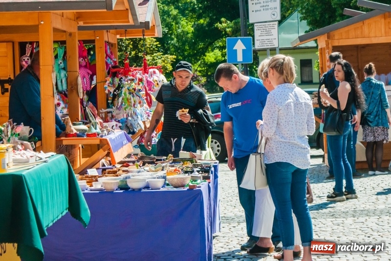 Zdjęcie w galerii na portalu naszraciborz.pl: W Raciborzu rozpoczął się Jarmark św. Marcelego [FOTO] wiadomości z regionu