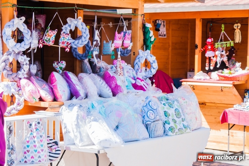Zdjęcie w galerii na portalu naszraciborz.pl: W Raciborzu rozpoczął się Jarmark św. Marcelego [FOTO] wiadomości z regionu