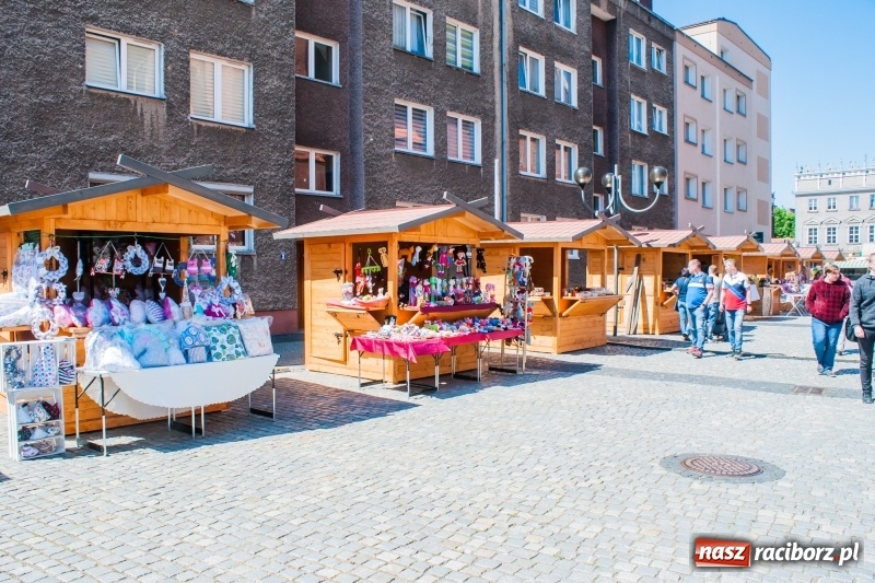 Zdjęcie w galerii na portalu naszraciborz.pl: W Raciborzu rozpoczął się Jarmark św. Marcelego [FOTO] wiadomości z regionu