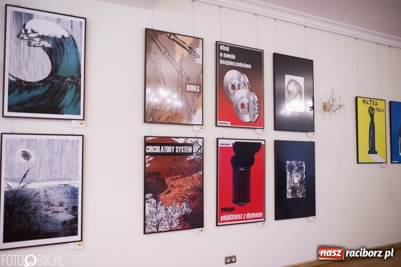 Zdjęcie w galerii na portalu naszraciborz.pl: Finisaż wystawy uczniów Liceum Plastycznego na Zamku Piastowskim wiadomości z regionu