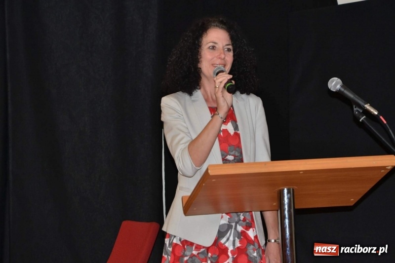 Zdjęcie w galerii na portalu naszraciborz.pl: Finisaż wystawy uczniów Liceum Plastycznego na Zamku Piastowskim wiadomości z regionu