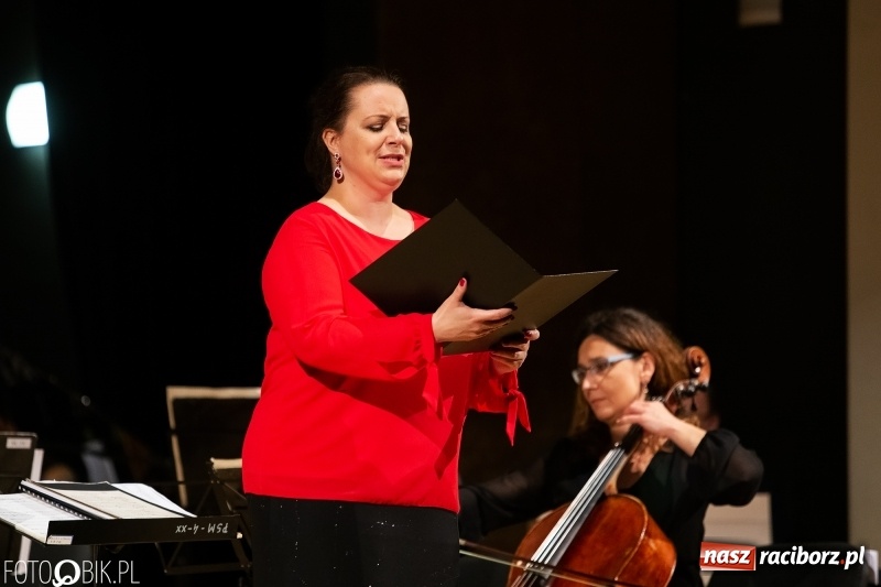 Zdjęcie w galerii na portalu naszraciborz.pl: Koncert Wielcy Raciborzanie w Raciborskim Centrum Kultury [FOTO i WIDEO] wiadomości z regionu