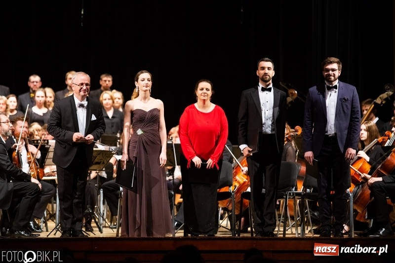 Zdjęcie w galerii na portalu naszraciborz.pl: Koncert Wielcy Raciborzanie w Raciborskim Centrum Kultury [FOTO i WIDEO] wiadomości z regionu