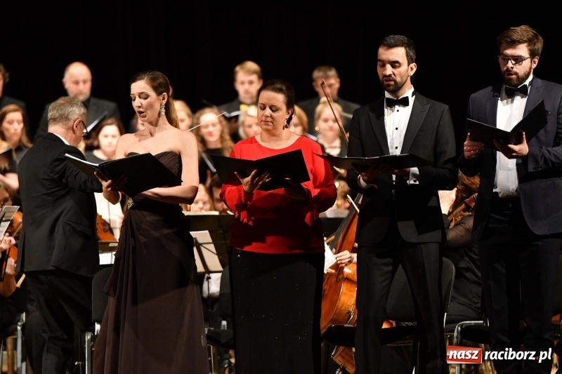 Zdjęcie w galerii na portalu naszraciborz.pl: Koncert Wielcy Raciborzanie w Raciborskim Centrum Kultury [FOTO i WIDEO] wiadomości z regionu