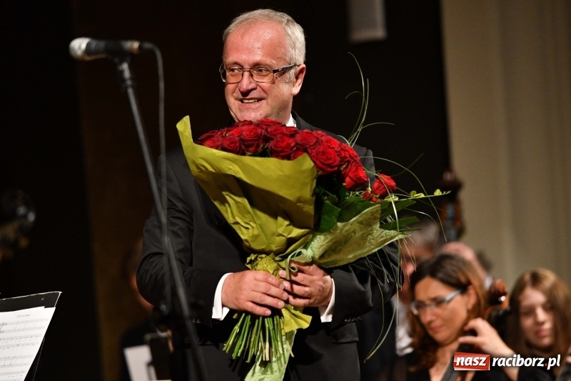 Zdjęcie w galerii na portalu naszraciborz.pl: Koncert Wielcy Raciborzanie w Raciborskim Centrum Kultury [FOTO i WIDEO] wiadomości z regionu