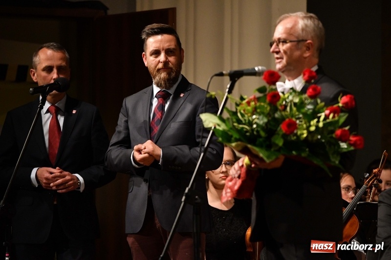 Zdjęcie w galerii na portalu naszraciborz.pl: Koncert Wielcy Raciborzanie w Raciborskim Centrum Kultury [FOTO i WIDEO] wiadomości z regionu