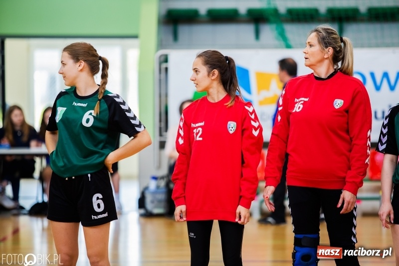 Zdjęcie w galerii na portalu naszraciborz.pl: Turniej Przyjaźni Przaja Handballowi w Arenie Rafako wiadomości z regionu