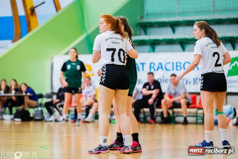 Zdjęcie w galerii na portalu naszraciborz.pl: Turniej Przyjaźni Przaja Handballowi w Arenie Rafako wiadomości z regionu