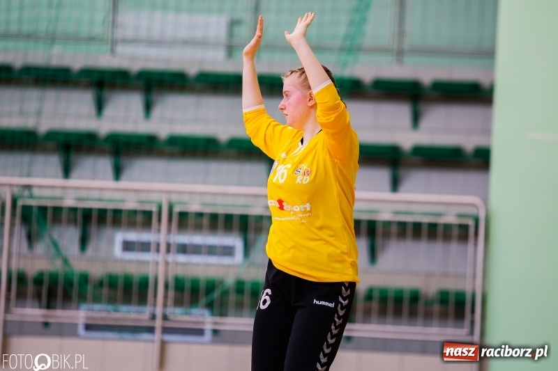 Zdjęcie w galerii na portalu naszraciborz.pl: Turniej Przyjaźni Przaja Handballowi w Arenie Rafako wiadomości z regionu