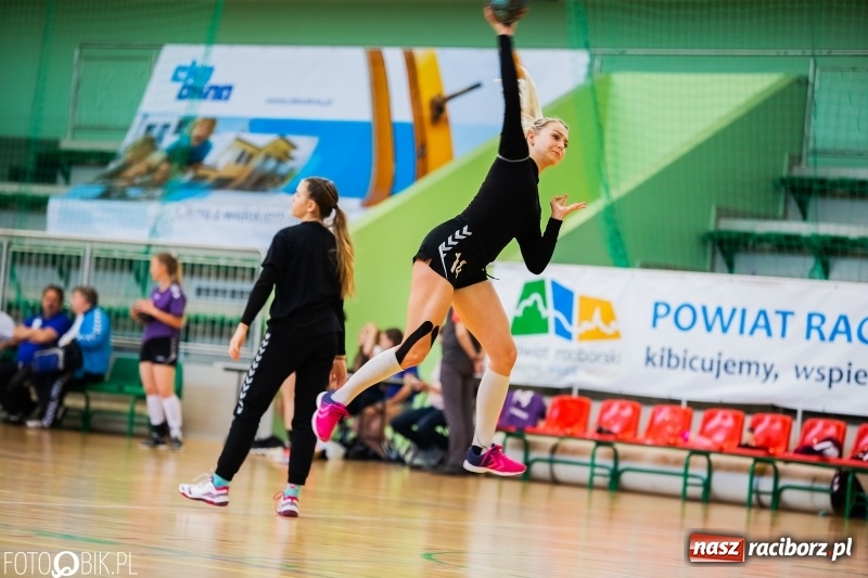 Zdjęcie w galerii na portalu naszraciborz.pl: Turniej Przyjaźni Przaja Handballowi w Arenie Rafako wiadomości z regionu