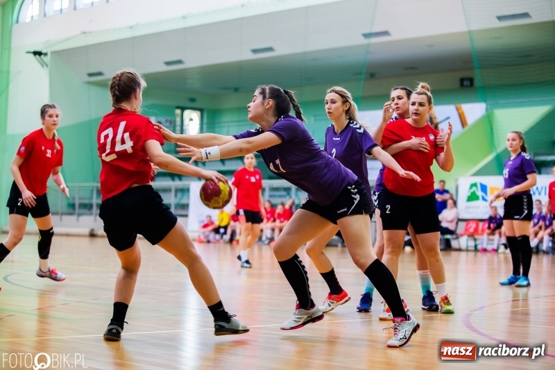 Zdjęcie w galerii na portalu naszraciborz.pl: Turniej Przyjaźni Przaja Handballowi w Arenie Rafako wiadomości z regionu