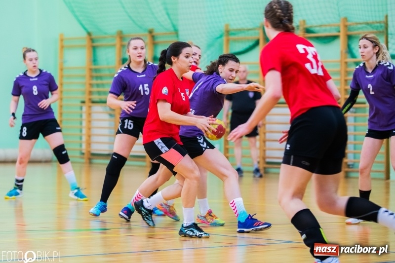 Zdjęcie w galerii na portalu naszraciborz.pl: Turniej Przyjaźni Przaja Handballowi w Arenie Rafako wiadomości z regionu