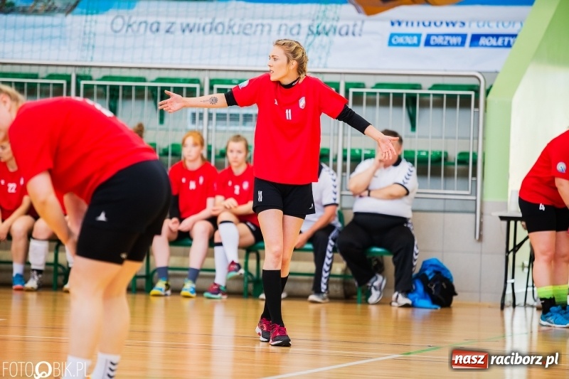 Zdjęcie w galerii na portalu naszraciborz.pl: Turniej Przyjaźni Przaja Handballowi w Arenie Rafako wiadomości z regionu