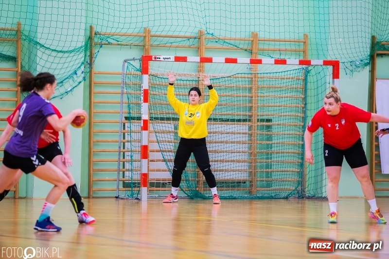 Zdjęcie w galerii na portalu naszraciborz.pl: Turniej Przyjaźni Przaja Handballowi w Arenie Rafako wiadomości z regionu