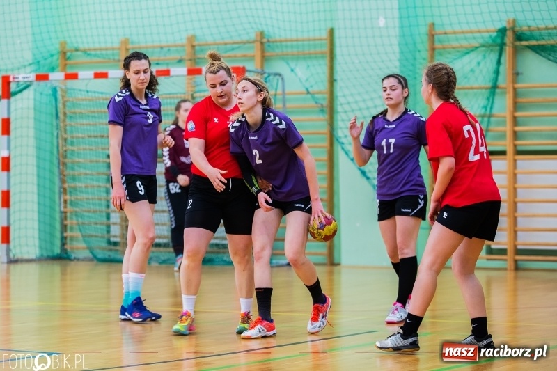 Zdjęcie w galerii na portalu naszraciborz.pl: Turniej Przyjaźni Przaja Handballowi w Arenie Rafako wiadomości z regionu